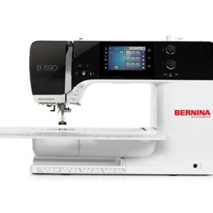 Alternative view of Máquina de coser y bordar Bernina 590