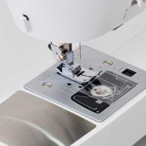 Alternative view of Singer Elite CE677