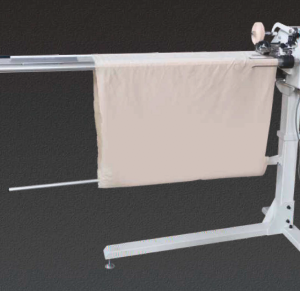 Alternative view of máquina especializada que puede cortar todo tipo de telas FY-933