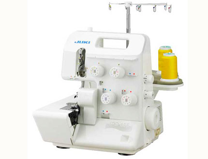 Recubridora Juki MO-655