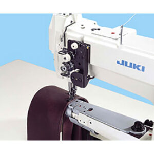 Alternative view of Máquina industrial de triple arrastre cilíndrica. Juki DSC 245-U