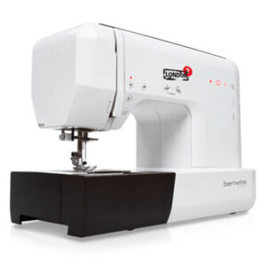 Alternative view of Máquina de Coser Bernette london 7