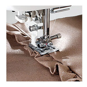 Alternative view of Máquina de Coser Horizon 8200