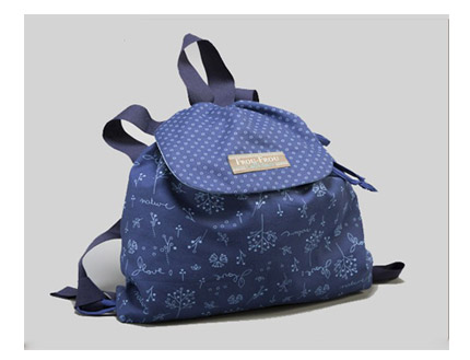 Ligera Mochila de niño azul intenso Odonata.