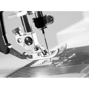 Alternative view of PFAFF AMBITION 635 EDICCION 160 ANIVERSARIO