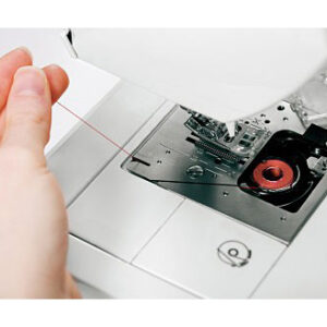 Alternative view of Máquina de Bordar Singer XL 550